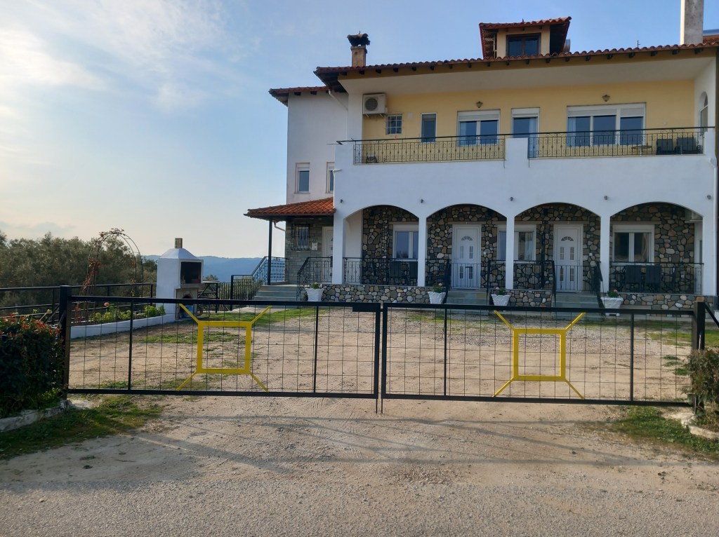 Thalassoudis-house 1&2